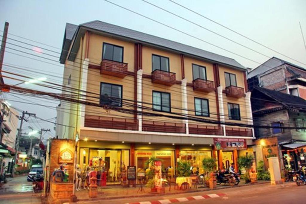 Lanna House Hotel Chiang Mai Exterior photo